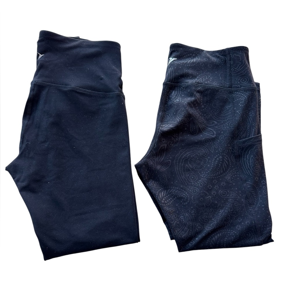 Set/2 Old Navy Active Go Dry Black and Black Paisley Leggings Size Small